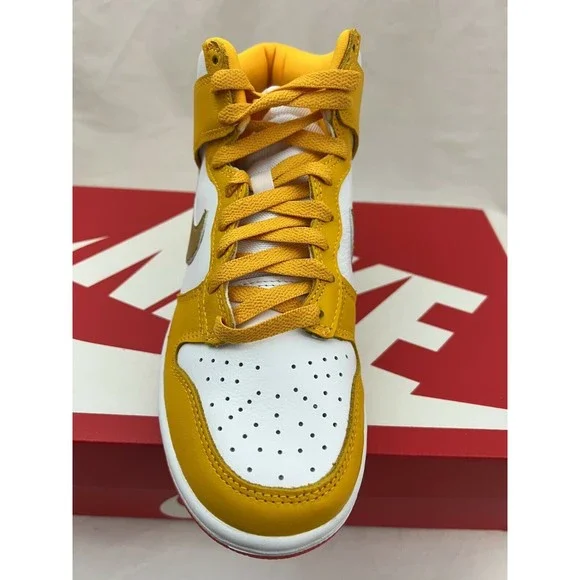 NEW Nike Dunk High W University Gold Shoes DQ4691-700 Wmns Sz 6 / Mens Sz 4.5 - Picture 5 of 7